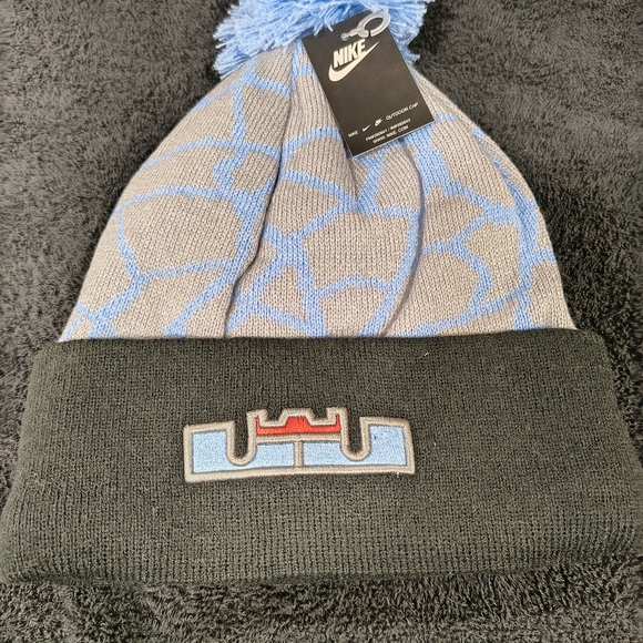 Nike Beanie with Light Blue and Dark Green Design - Picture 2 of 2